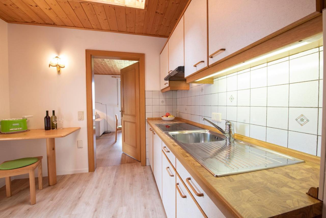 Marolhof Apartment Cornaiano Ngoại thất bức ảnh